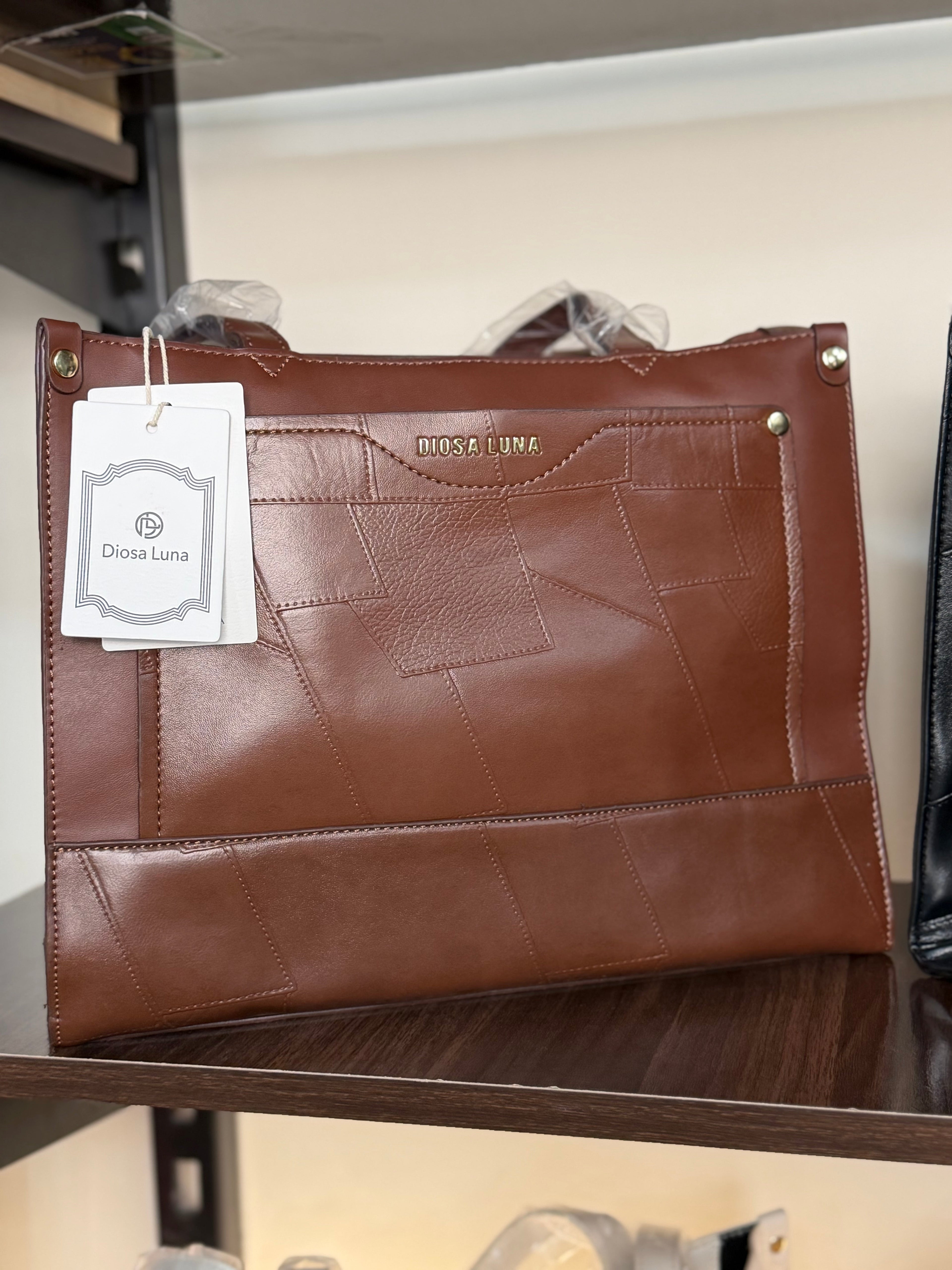 Diosa Luna Ladies Hand Bags