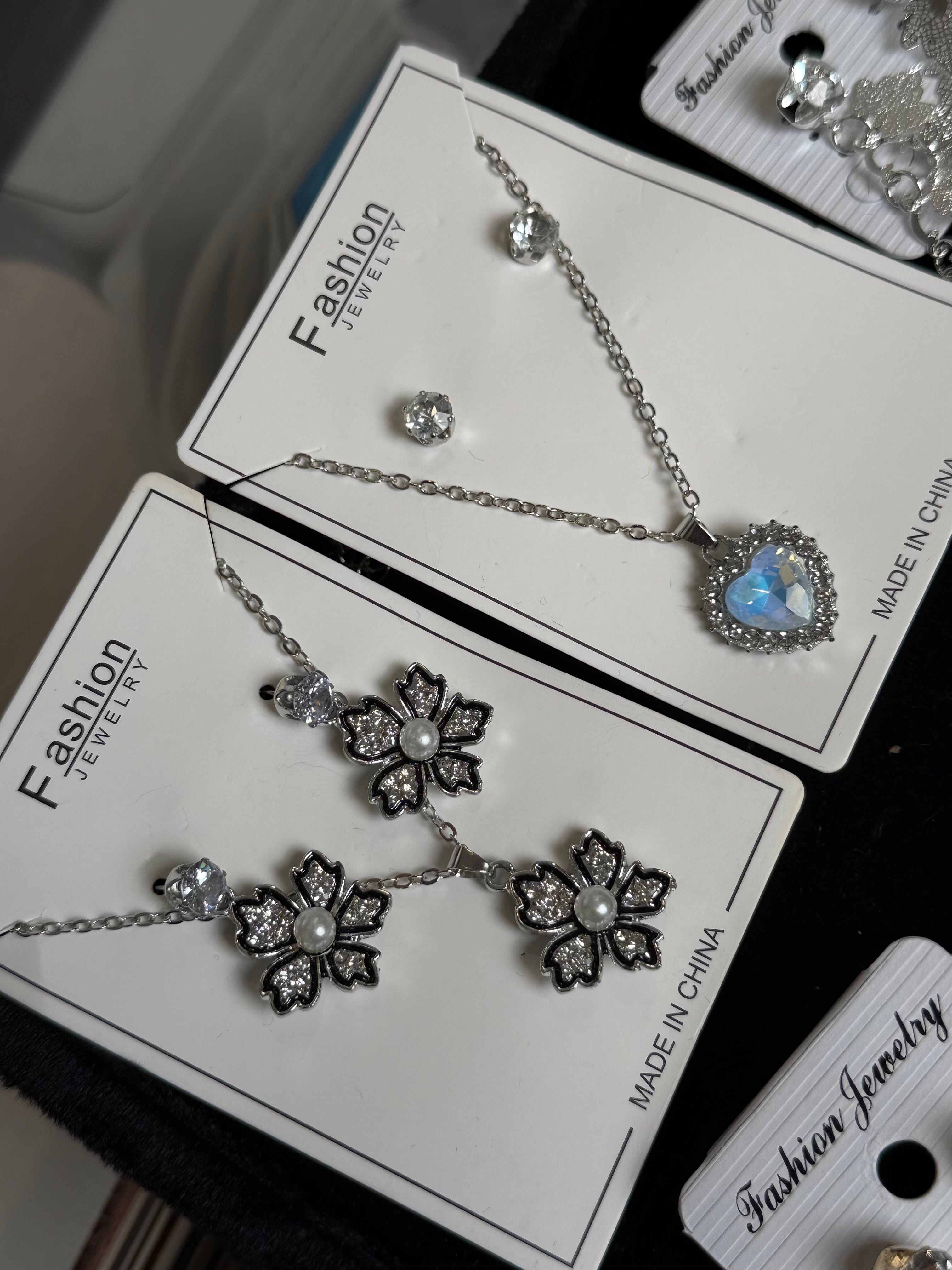 Imported Jewellery Pack of 30 sets