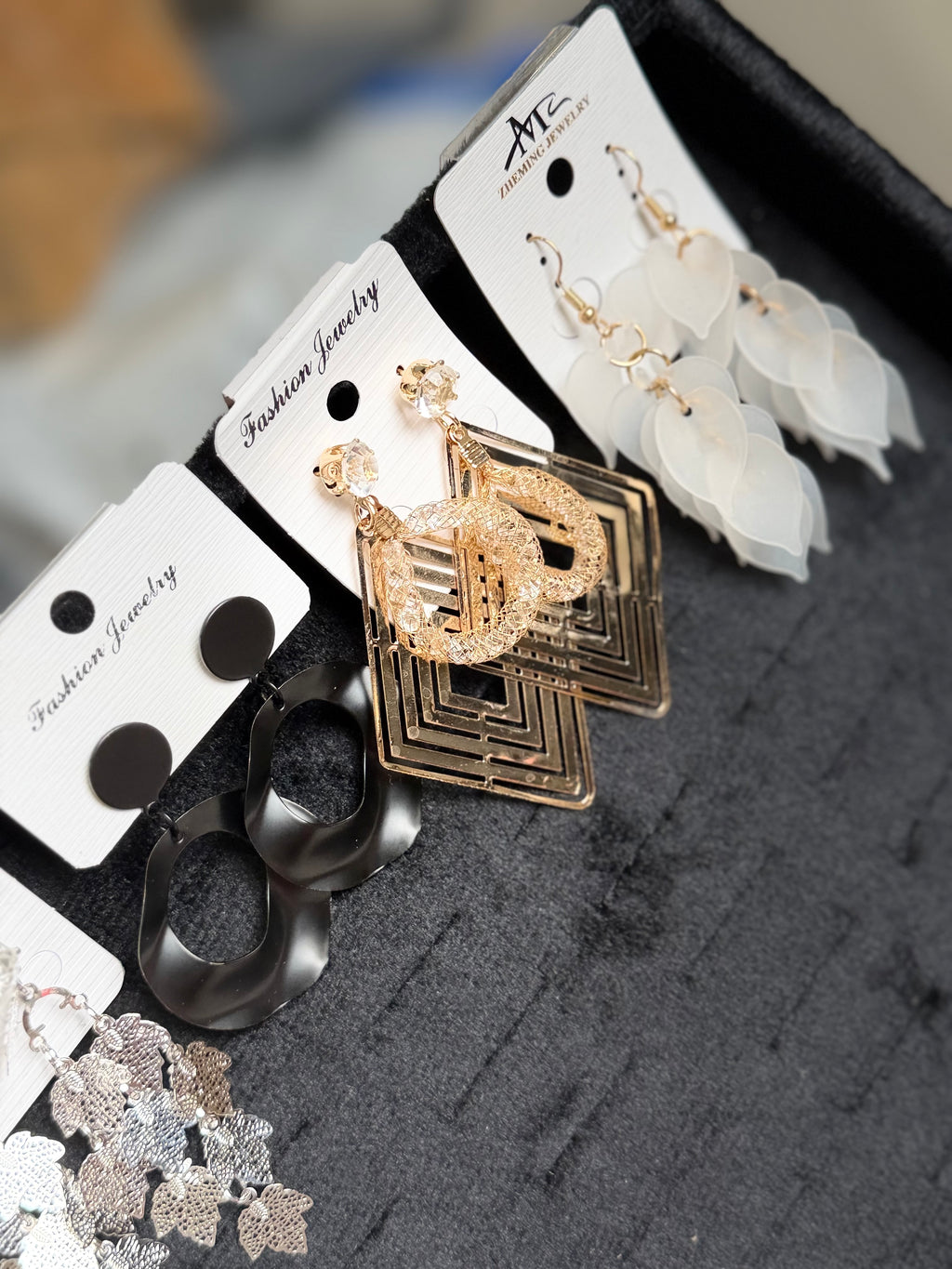 Pack of 17 Sets Jewellery Deal